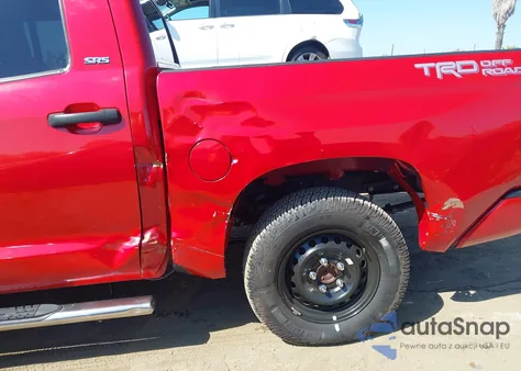 2017 Toyota Tundra Sr5 4.6L V8 z USA, uszkodzony, nr VIN 5TFEM5F12HX121428